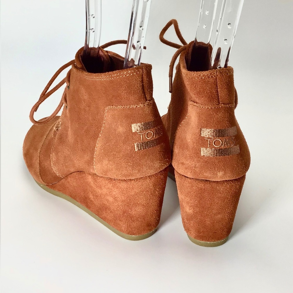Toms Kala Rust Brown Lace Up‎ Suede Wedge Heels Ankle Boot Booties Women's 7.5